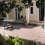 Sunny Orange Garden In * Lisboa