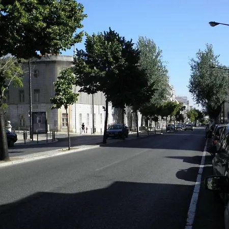 Sunny Orange Garden In Lizbona